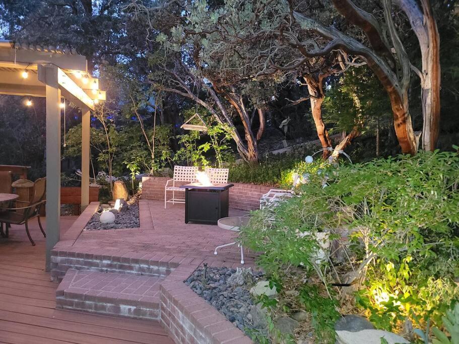 Casa De Los Arboles! Delight & Solitude Abound! Pine Cove Bagian luar foto